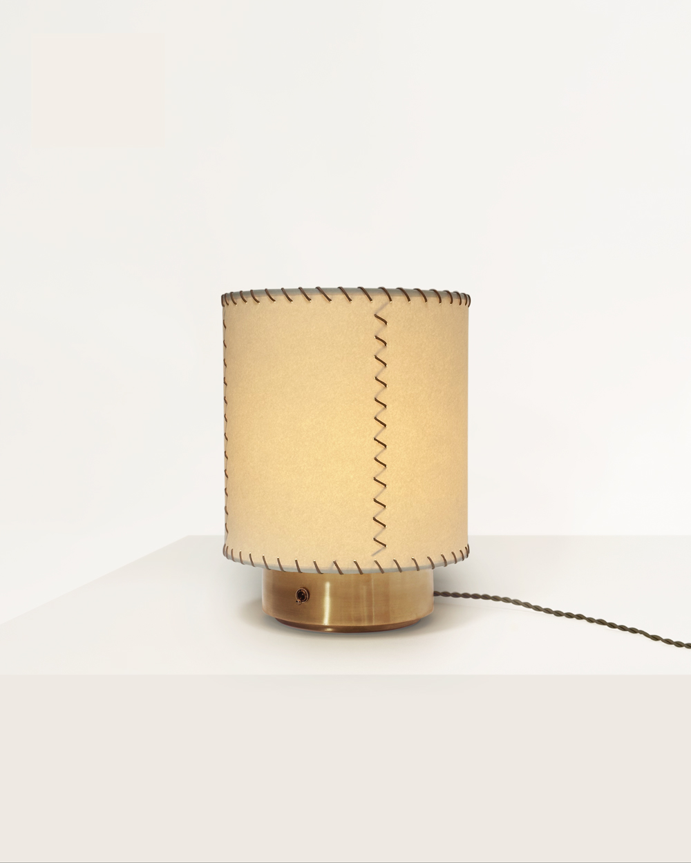 NEW – Pedregal Table Lamp