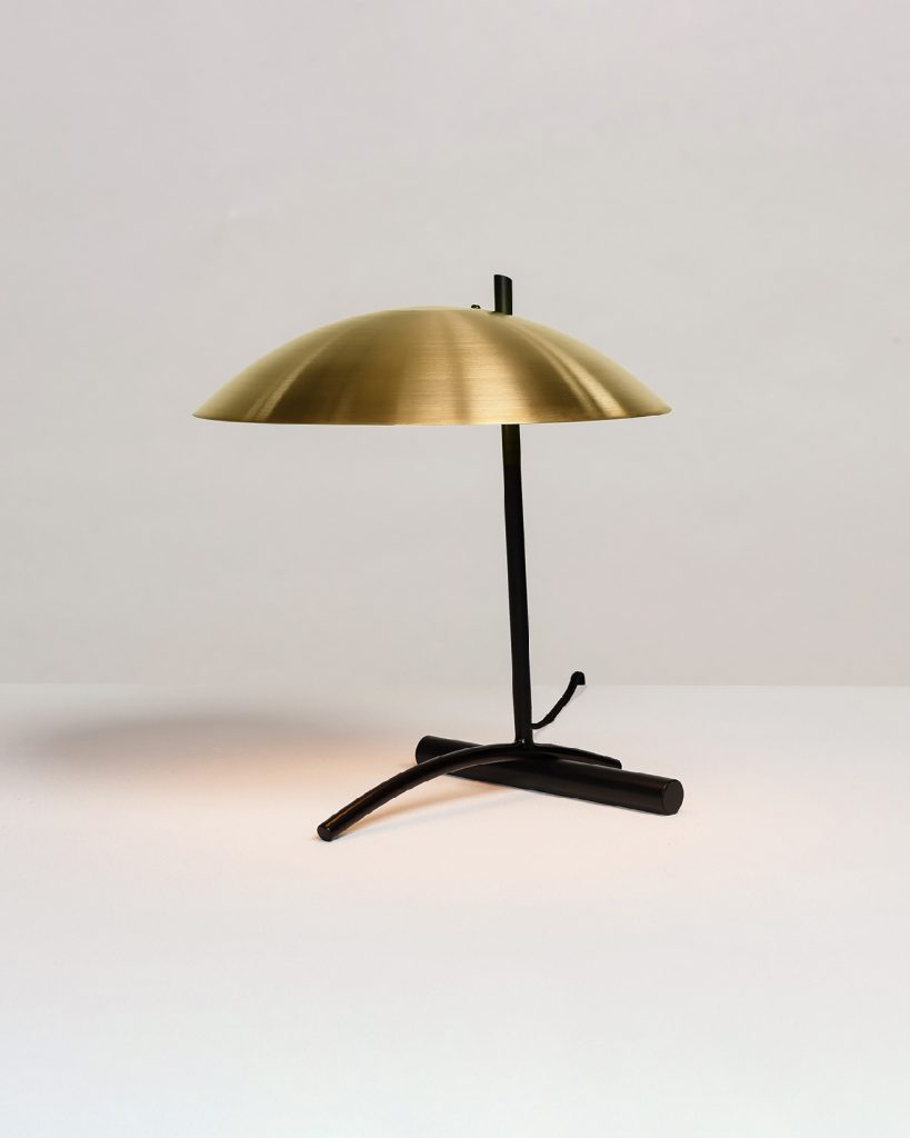 DE Table Lamp